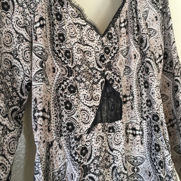 SOLD! Kendall & Kylie Inset Long Sleeved Romper - Picture 4 of 6